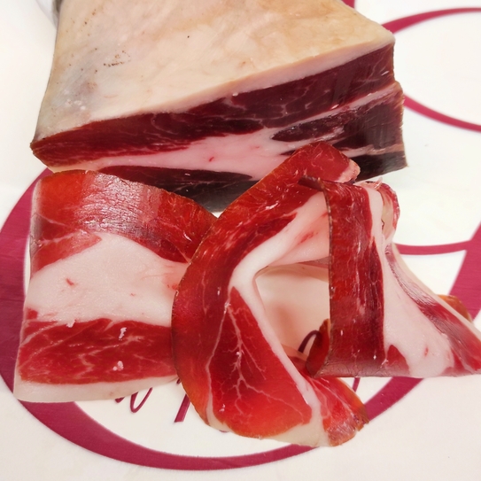 5 Jotas - Jamon de bellota 100% ibï¿½rico Pata Negra affettato